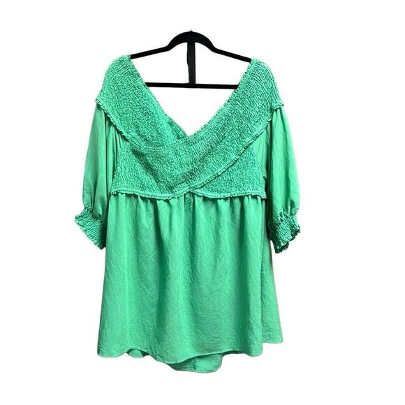 ODDY Green Crisscross Short Sleeve Ruched Top Size 3XL NEW - Picture 1 of 7